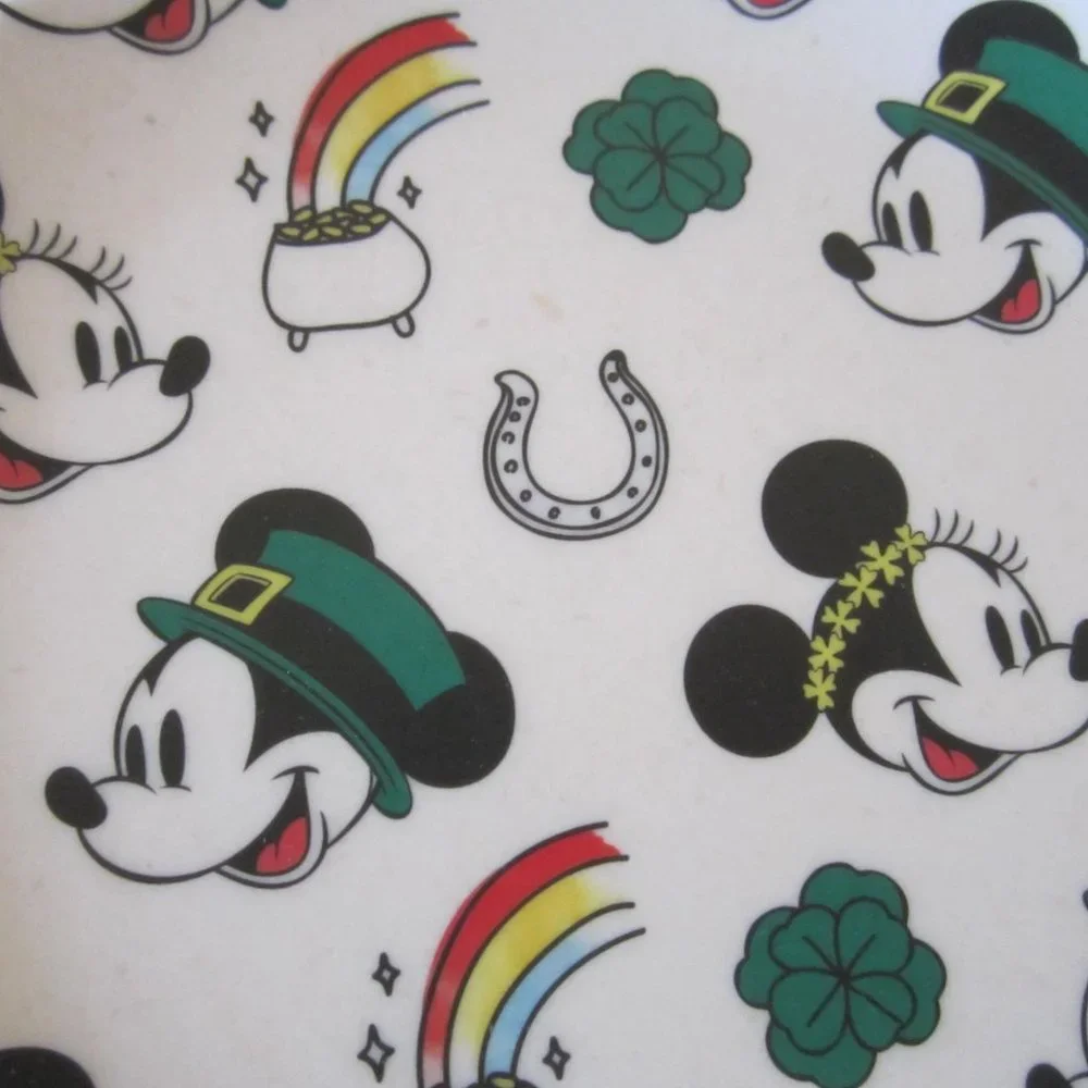 Disney Mickey Minnie Shamrock St. Patrick's Day 4 Bamboo Plates - Picture 4 of 5